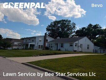 Lawn Care Service nearby Kirkwood, MO, 