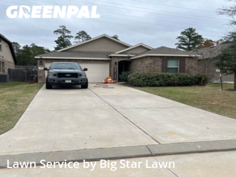 Lawn Mowing nearby Conroe, TX, 