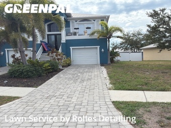 Lawn Mowing nearby Apollo Beach, FL, 