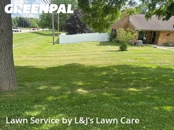 Yard Mowing nearby Greenfield, WI, 
