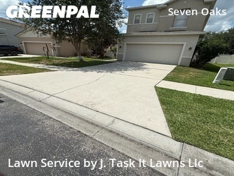 Lawn Service nearby Wesley Chapel, FL, 