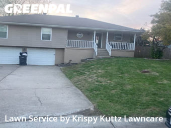 Yard Mowing nearby Lee's Summit, MO, 