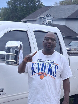 GreenPal customer review profile photo for Glenardo Bennett 