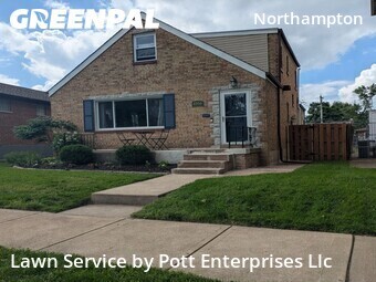 Lawn Maintenance nearby St. Louis, MO, 