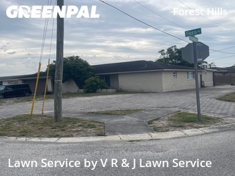 Lawn Care Service nearby Holiday, FL, 