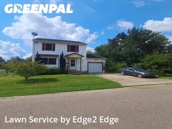 Lawn Cutting nearby Barberton, OH, 