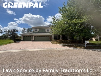 Lawn Mowing nearby Riverview, FL, 