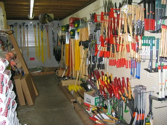 Alan's Lawn & Garden Center - Santa Ana Photo 9