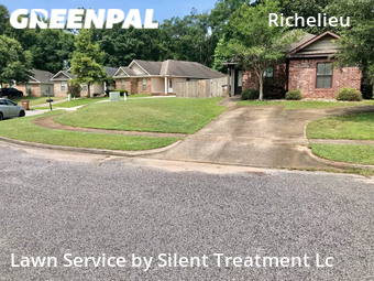 Lawn Maintenance nearby Mobile, AL, 