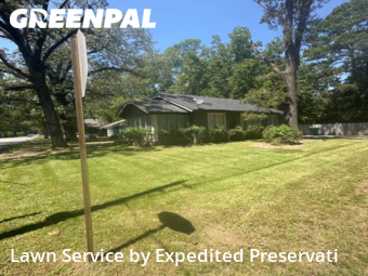 Grass Cut nearby Pine Bluff, AR, 