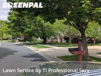 Lawn Mowing nearby Madison, WI, 