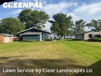 Yard Mowing nearby South Bay, NY, 