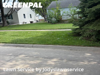 Yard Mowing nearby Council Bluffs, NE, 