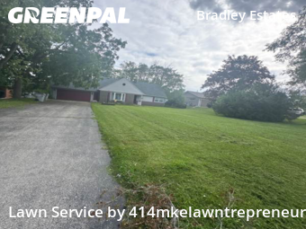 Lawn Cut nearby Milwaukee, WI, 