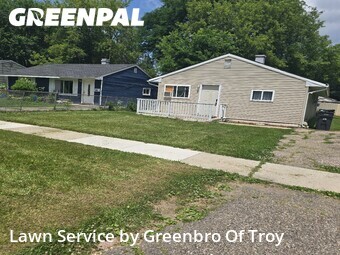 Lawn Care nearby Pontiac, MI, 