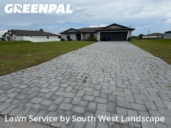 Lawn mowed in Fort Myers, 33913