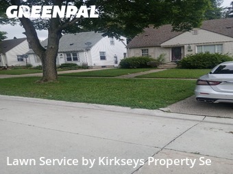 Yard Mowing nearby Dearborn, MI, 