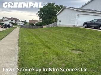 Yard Cutting nearby Normal, IL, 