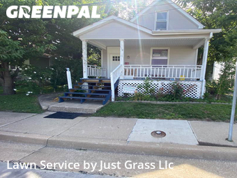 Grass Cutting nearby Belleville, IL, 