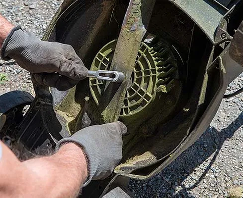 Best Lawnmower Shop Photo 14