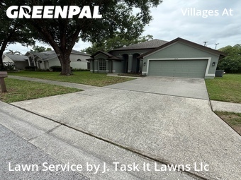 Lawn Mowing Service nearby Wesley Chapel, FL, 