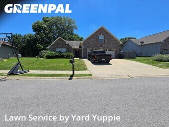 Lawn Cutting nearby Clarksville, KY, 