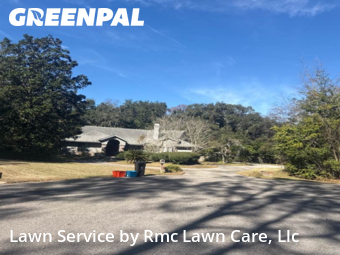 Lawn mowed in Gainesville, 32608