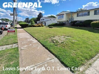 Lawn mowed in Burlington, 8016