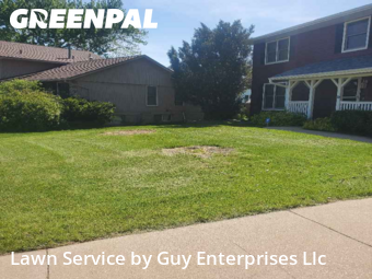 Grass Cut nearby Cedar Rapids, IA, 