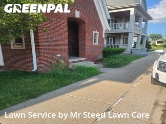 Lawn Mowing nearby Auburn Hills, MI, 
