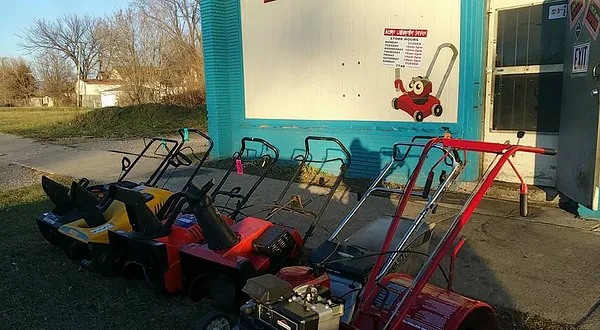 Acme Lawnmower Service Photo 8