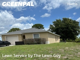 Lawn mowed in Lehigh Acres, 33971