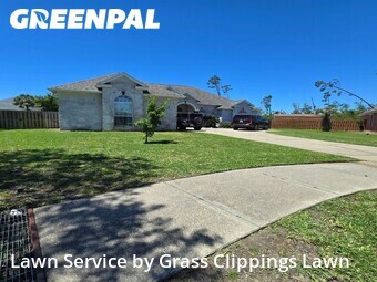 Lawn Mowing nearby Lynn Haven, FL, 
