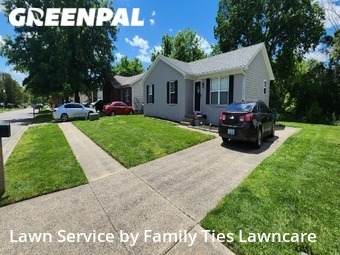 Grass Cut nearby Louisville, KY, 