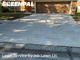 Lawn Care Service nearby Tampa, FL, 