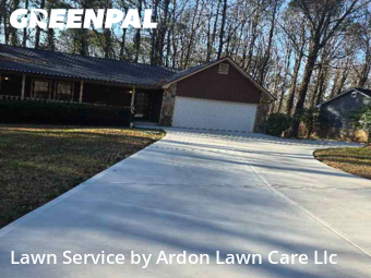 Lawn mowed in Snellville, 30039