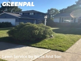 Lawn mowed in Mayfield Heights, 44124