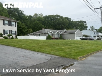 Yard Cutting nearby East Haven, CT, 