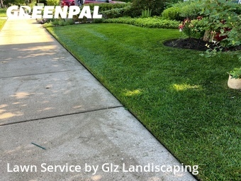 Yard Mowing nearby Lake Bluff, IL, 