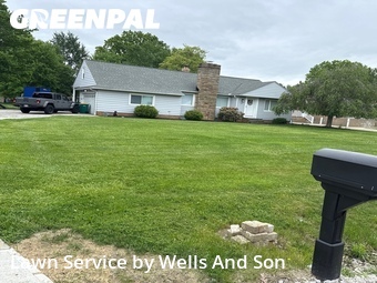 Lawn Maintenance nearby Richmond Heights, OH, 