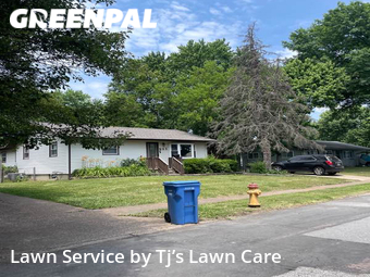 Yard Mowing nearby Florissant, MO, 