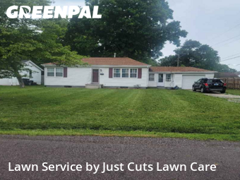 Grass Cutting nearby Belleville, IL, 