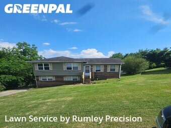 Lawn Care nearby Center Point, AL, 