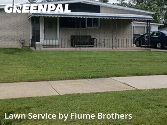 Lawn Cutting nearby Clinton Township, MI, 