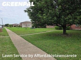 Lawn mowed in Lancaster, 75134