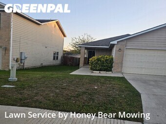 Lawn Mow nearby San Antonio, TX, 