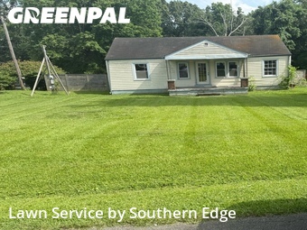 Lawn Care Service nearby Greenbrier, TN, 