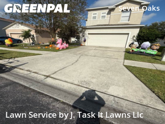 Lawn Care Servicein Wesley Chapel,33544,Lawn Cut by J. Task It Lawns Llc, work completed in Nov , 2025