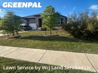 Lawn Maintenance nearby Niederwald, TX, 