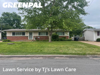 Yard Mowing nearby Bridgeton , MO, 
